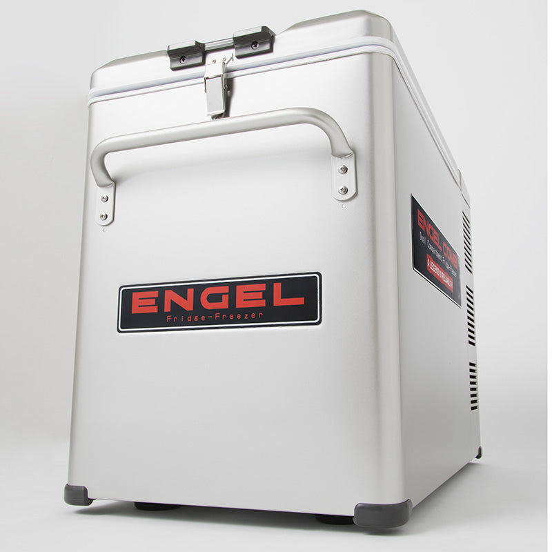 エンゲル ENGEL 冷蔵庫 ポータブル冷蔵庫  温度管理ができるデジタルモデル。冷凍・冷蔵を同時にできる２層式。AC/DC両電源に対応。バッテリーモニター機能付き。 MT45F-C-P  （40Lデジタル・２層式モデル） – 自動車部品のParts King（パーツキング）